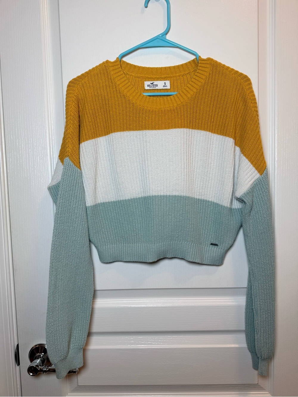 Hollister Colorblock Cropped Crew Sweater - Mustard, White & Sage small
